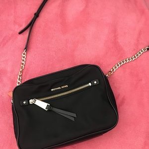 *CLEARANCE* Michael Kors purse